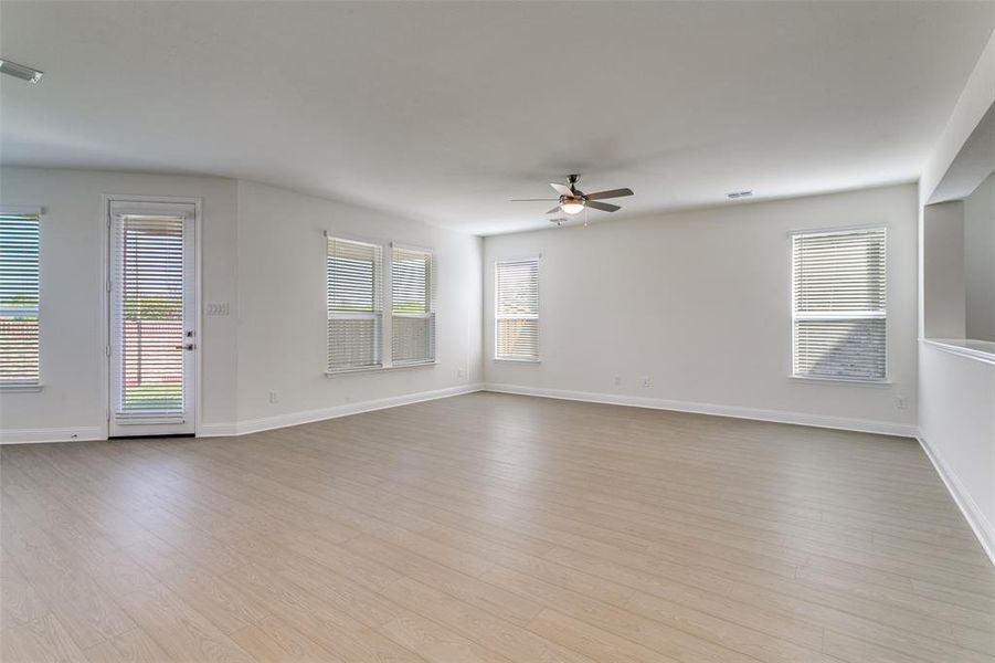 Spacious, unfurnished interior of a new home in The Preserve Estates, Justin (Image 28).