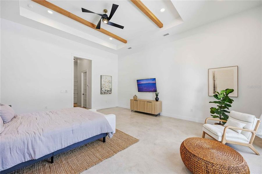 Furnished interior view inside a new home in , Port Charlotte (Image 6).