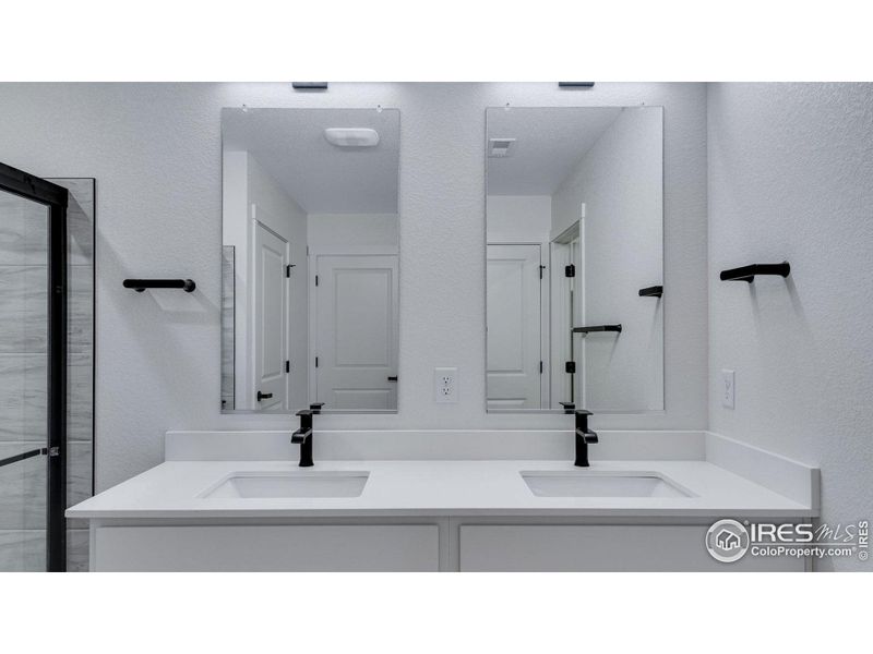 Furnished interior view inside a new home in Vista Meadows, Fort Lupton (Image 16).