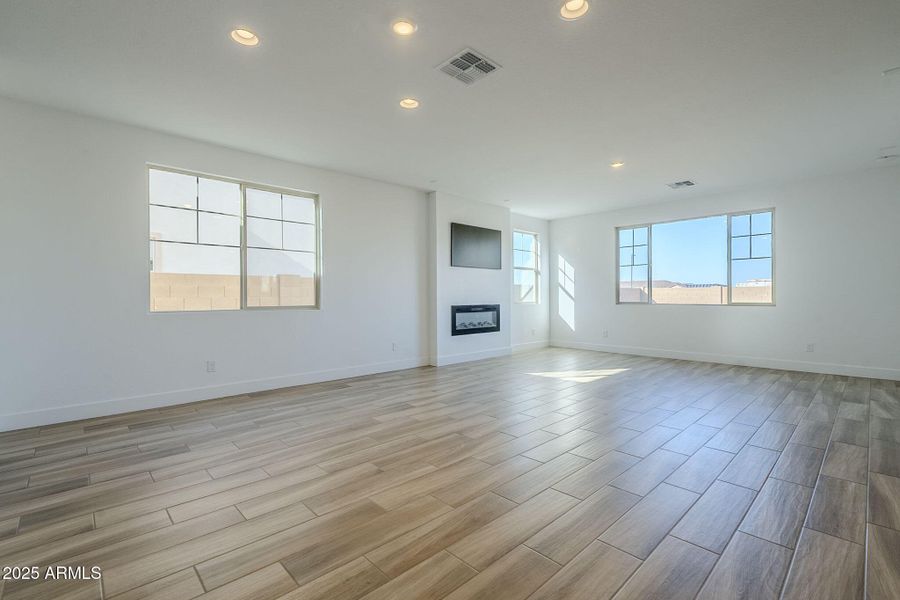 16-web-or-mls-214th-16 16-web-or-mls-214th-16