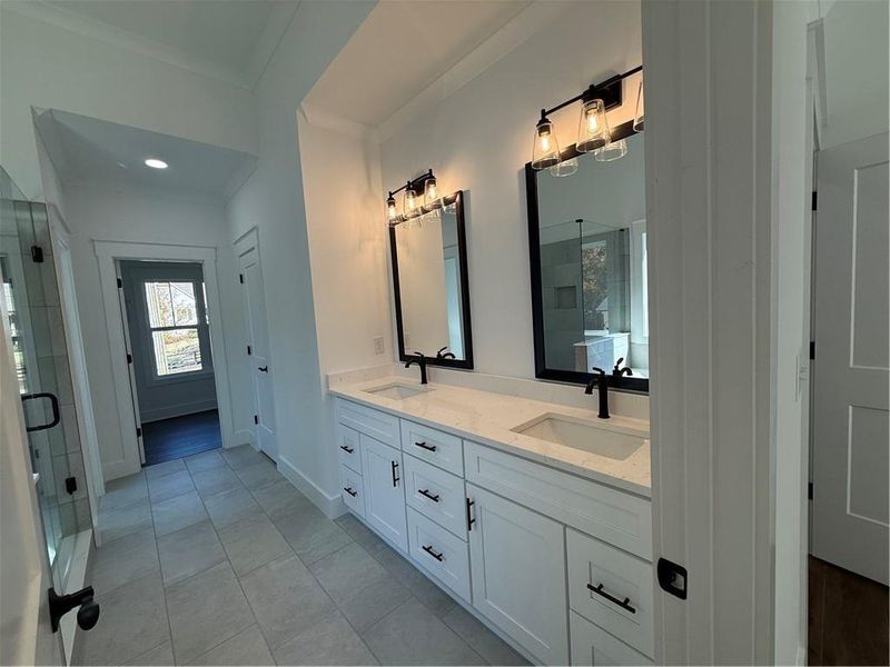 Furnished interior view inside a new home in , Waleska (Image 5).