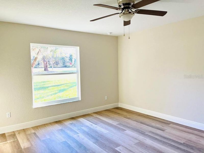 Spacious, unfurnished interior of a new home in , Summerfield (Image 23).