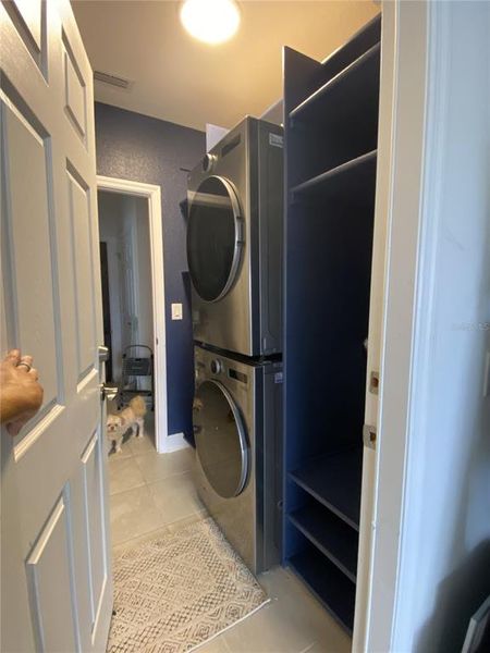 Furnished interior view inside a new home in Summerwoods, Parrish (Image 2). Furnished interior view inside a new home in Summerwoods, Parrish (Image 2).