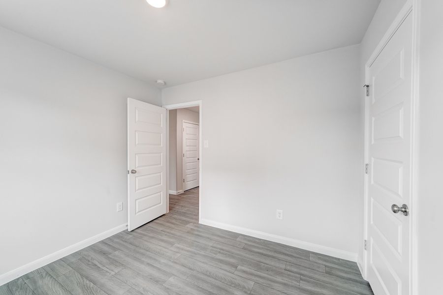 Spacious, unfurnished interior of a new home in Madalynn Estates, Corpus Christi (Image 22).