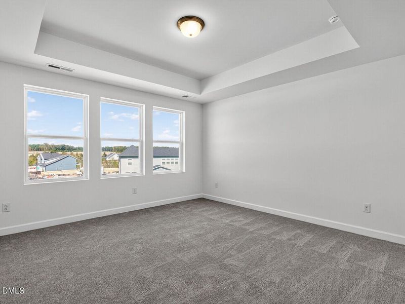 021-1280x960-primary-bedroom