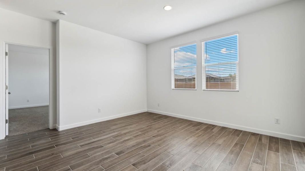 Spacious, unfurnished interior of a new home in Carlton Commons, Casa Grande (Image 14). Spacious, unfurnished interior of a new home in Carlton Commons, Casa Grande (Image 14).