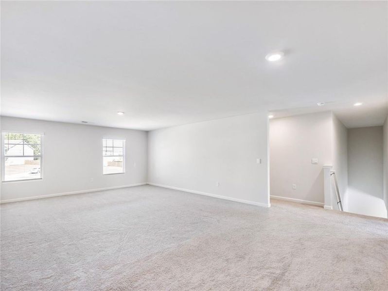 Spacious, unfurnished interior of a new home in , Braselton (Image 57). Spacious, unfurnished interior of a new home in , Braselton (Image 57).