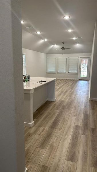 Spacious, unfurnished interior of a new home in , Lavon (Image 9).