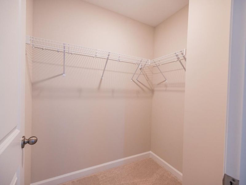 Spacious, unfurnished interior of a new home in Woodland Crossing, Zebulon (Image 15).