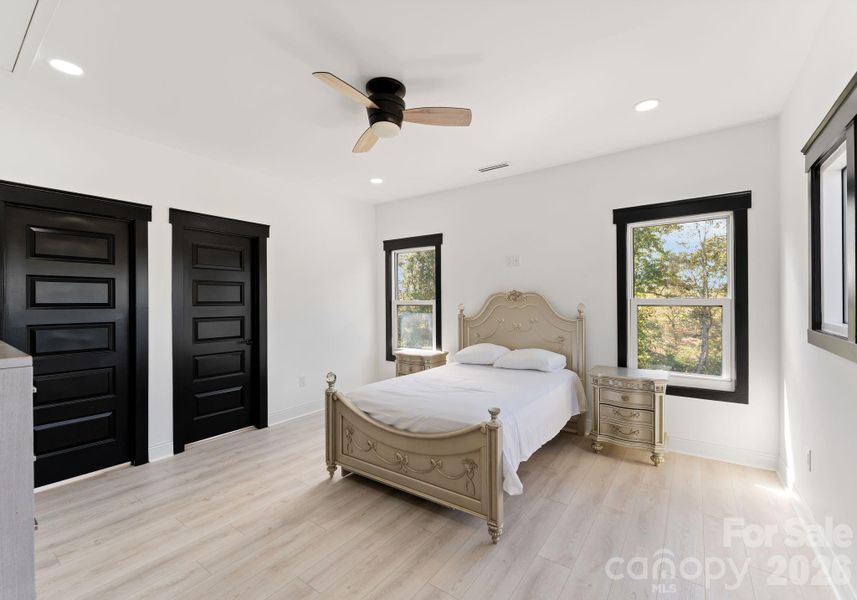 Furnished interior view inside a new home in , Statesville (Image 9).