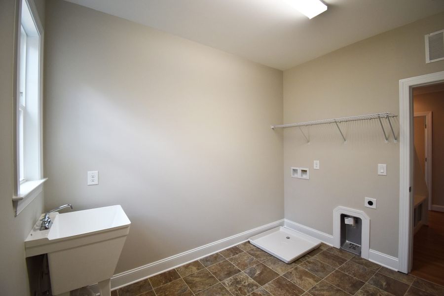 Representative unfurnished interior of a home built from the Lancaster by Keystone Homes NC in Preserve at Carriage Cove, Oak Ridge (Image 31).