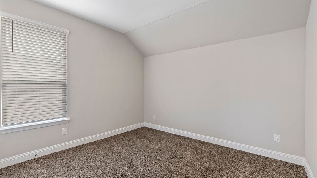 Spacious, unfurnished interior of a new home in Morningstar, Aledo (Image 33).