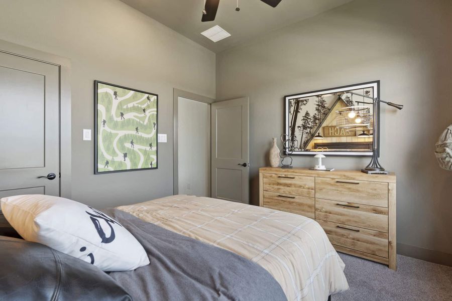 Furnished interior view inside a new home in Meridiana, Manvel (Image 35).