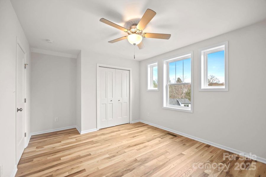 Spacious, unfurnished interior of a new home in , Arden (Image 33).