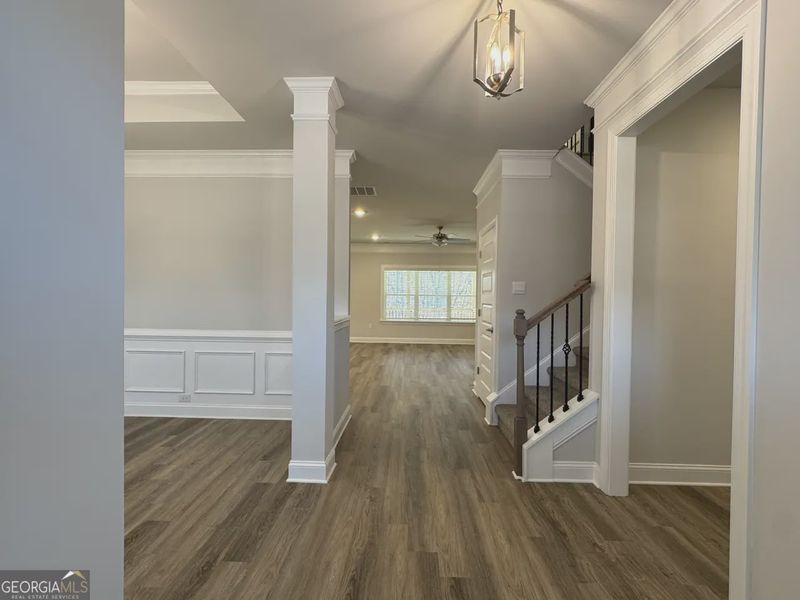 Spacious, unfurnished interior of a new home in Tuscany Hills, Douglasville (Image 15). Spacious, unfurnished interior of a new home in Tuscany Hills, Douglasville (Image 15).