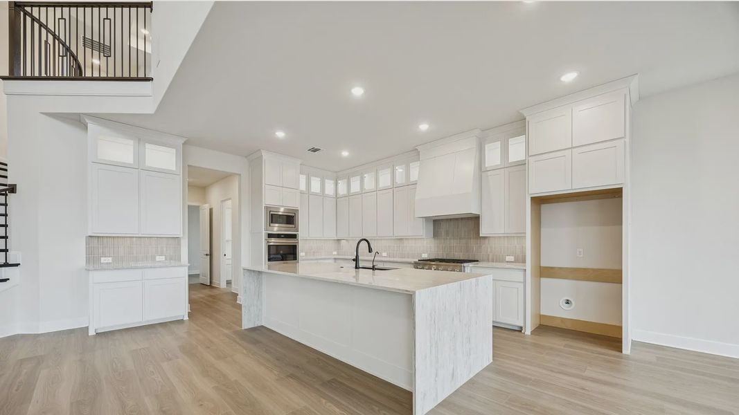 Representative furnished interior of a home built from the Lakewood by Chesmar Homes in Attwater 65's, Waller (Image 6).