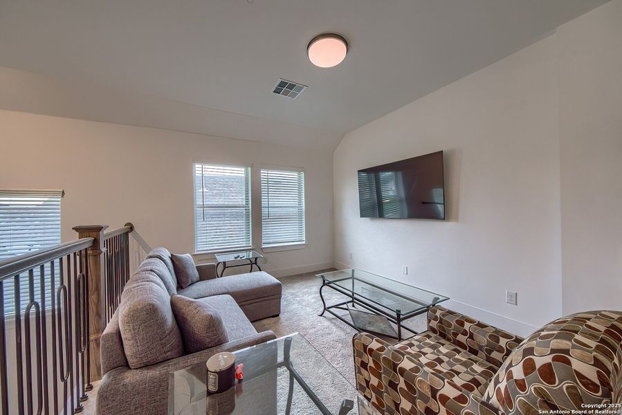 Furnished interior view inside a new home in Regent Park, Boerne (Image 21).