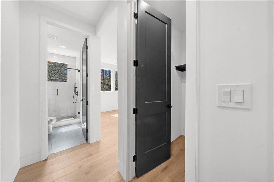 Furnished interior view inside a new home in , Atlanta (Image 67).