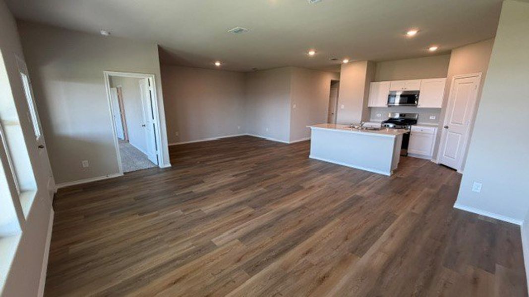 Spacious, unfurnished interior of a new home in Dry Creek, Bridgeport (Image 20). Spacious, unfurnished interior of a new home in Dry Creek, Bridgeport (Image 20).