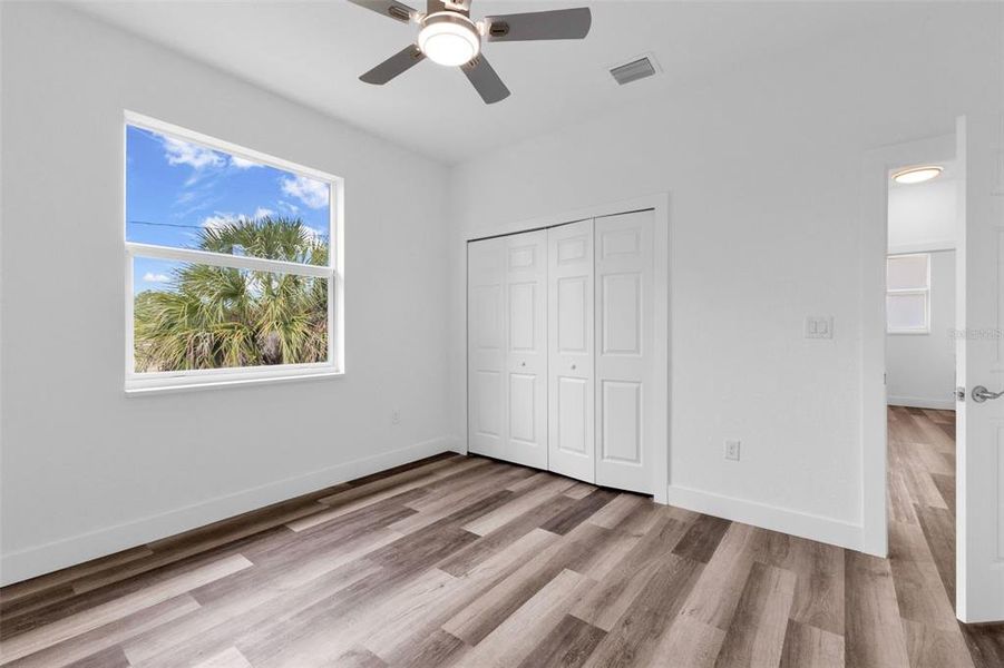 Spacious, unfurnished interior of a new home in , Punta Gorda (Image 44).