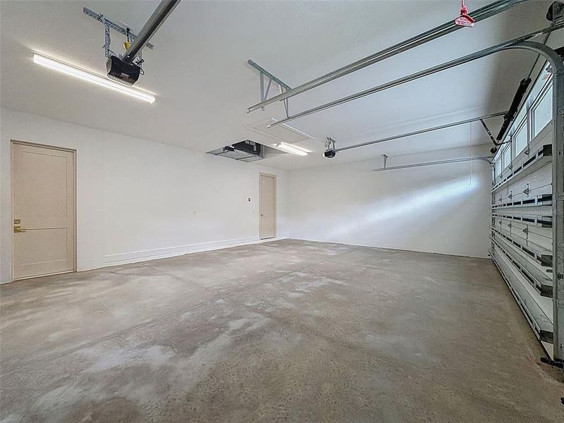 Spacious, unfurnished interior of a new home in , Homosassa (Image 69). Spacious, unfurnished interior of a new home in , Homosassa (Image 69).