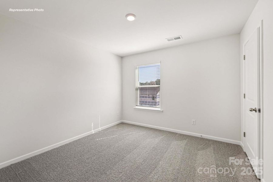 Spacious, unfurnished interior of a new home in Cramer Estates, Gastonia (Image 32).