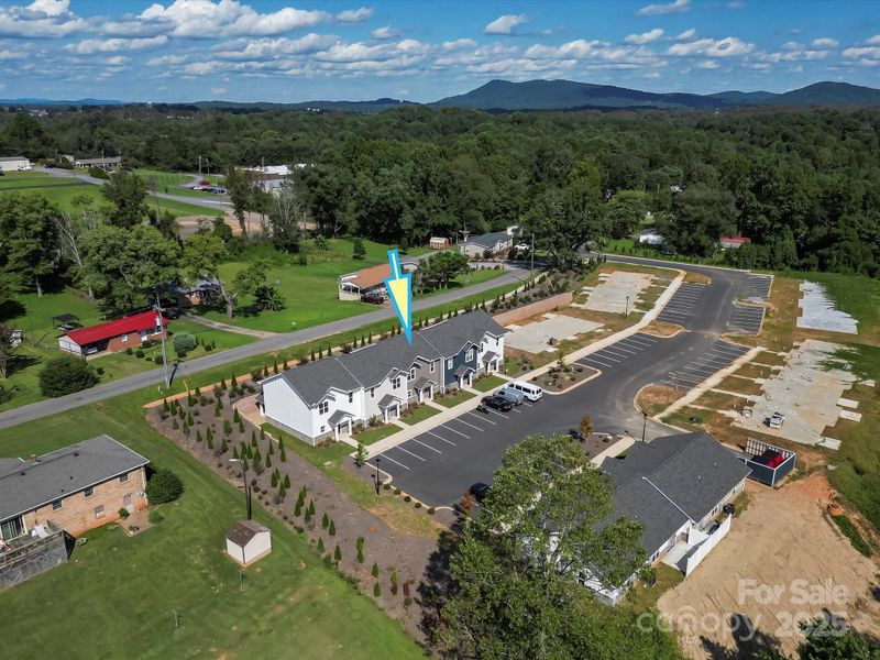 Image 27 of a home in . Image 27 of a home in .