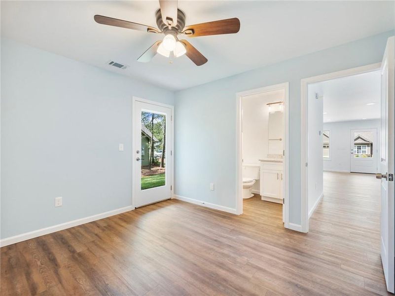 Spacious, unfurnished interior of a new home in , Murrayville (Image 22). Spacious, unfurnished interior of a new home in , Murrayville (Image 22).