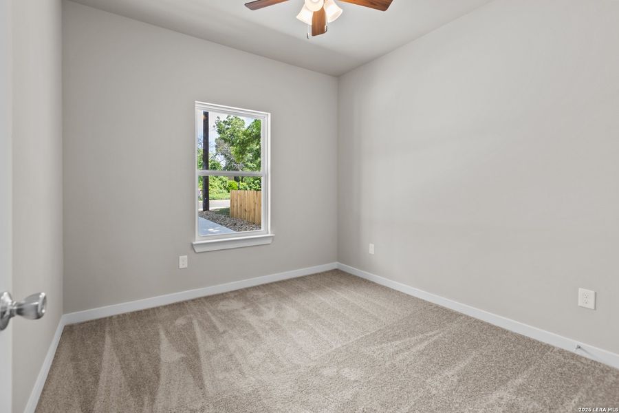 Spacious, unfurnished interior of a new home in , San Antonio (Image 8).