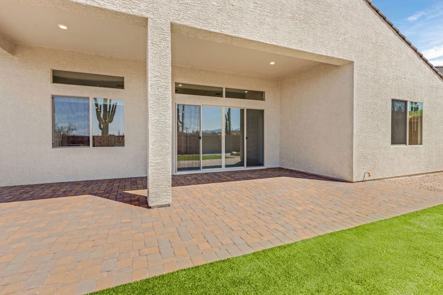 Exterior details and patio area of a home in Saguaro Reserve II, Marana (Image 2).