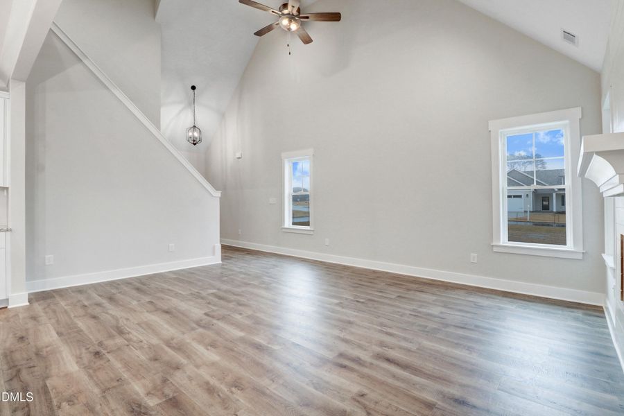 10-17 Birchtop Cir-10 10-17 Birchtop Cir-10