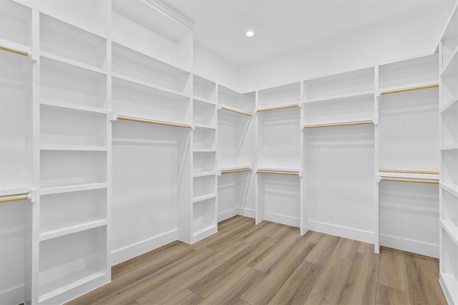 Massive primary closet!!!