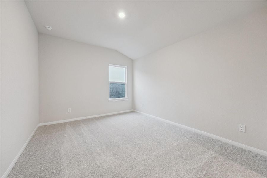 Spacious, unfurnished interior of a new home in Elyson, Katy (Image 36).