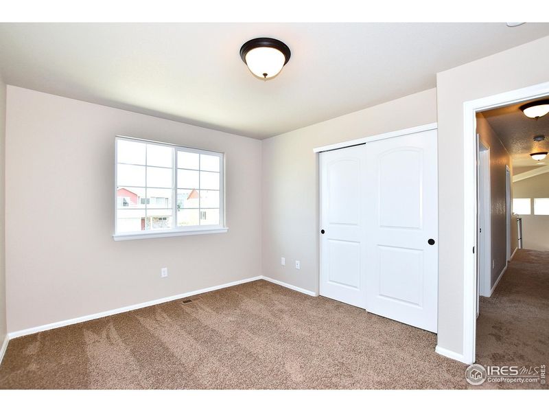 Spacious, unfurnished interior of a new home in Southridge, Johnstown (Image 21).