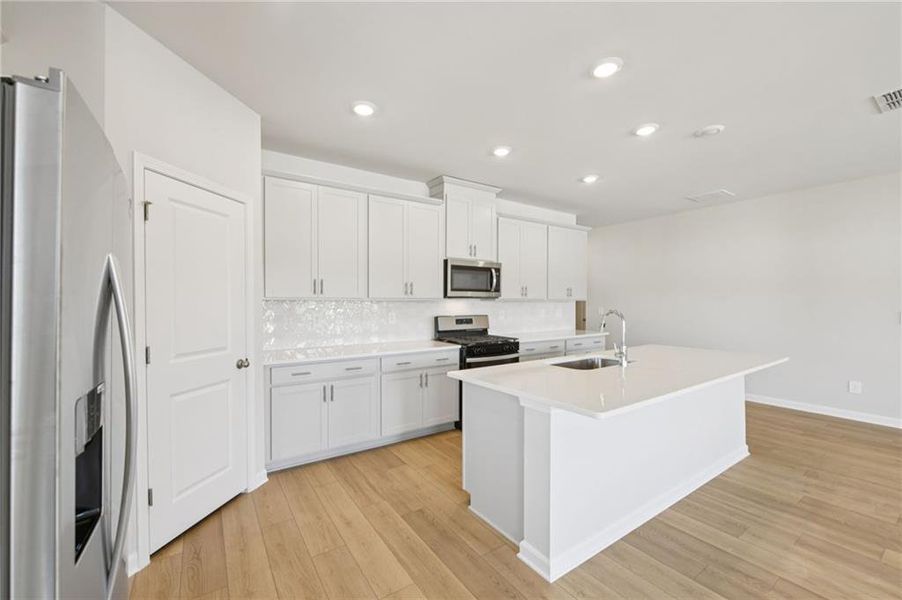 Furnished interior view inside a new home in Preserve at Mountain Creek, Pendergrass (Image 8).