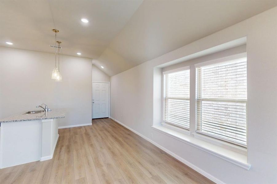 Image 33 of a home in Elevon.