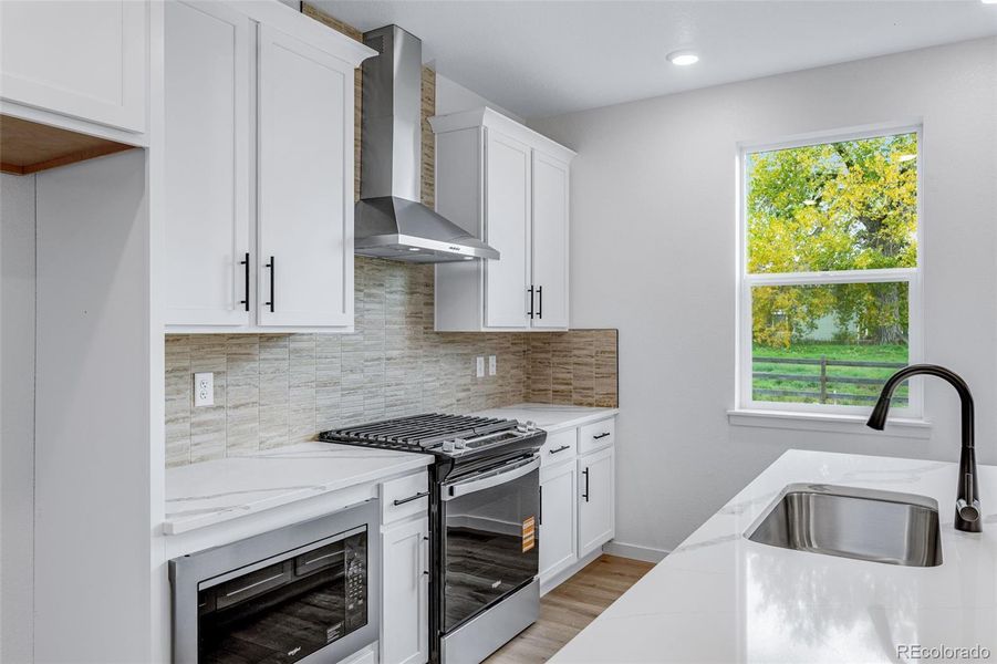 Furnished interior view inside a new home in Hansen Farm, Fort Collins (Image 12).