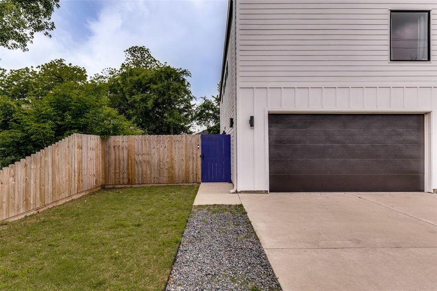 Exterior details and patio area of a home in , Greenville (Image 3).