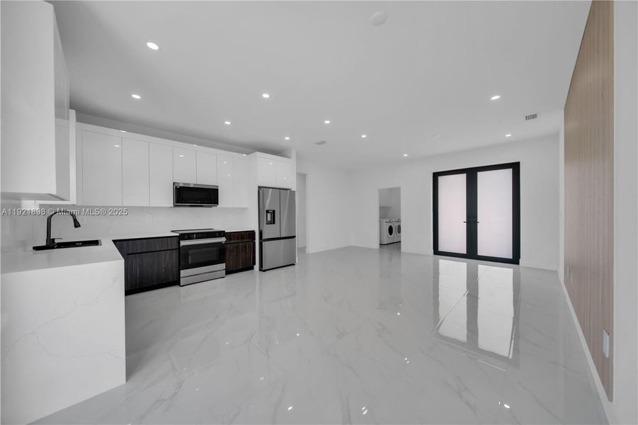 Furnished interior view inside a new home in , Lehigh Acres (Image 7). Furnished interior view inside a new home in , Lehigh Acres (Image 7).
