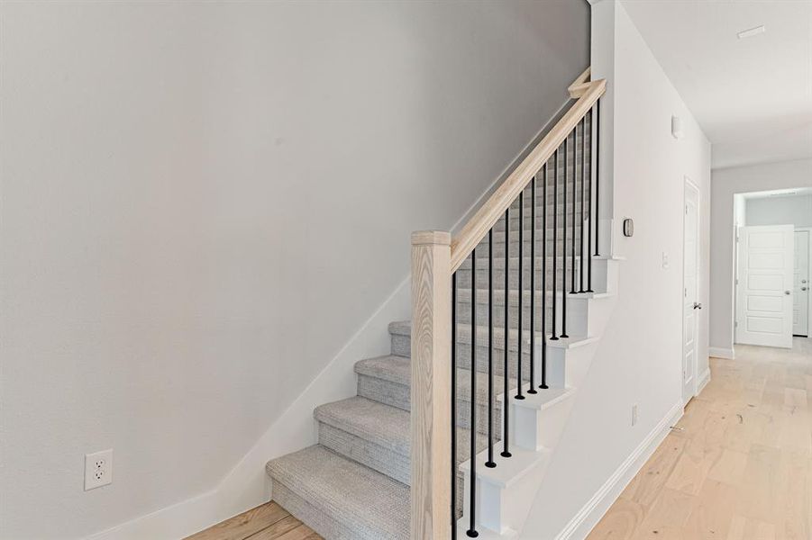 Spacious, unfurnished interior of a new home in , Fort Worth (Image 20).