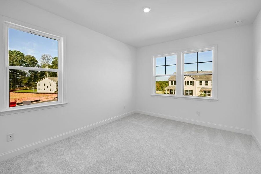 Spacious, unfurnished interior of a new home in Watson Park, Snellville (Image 28).