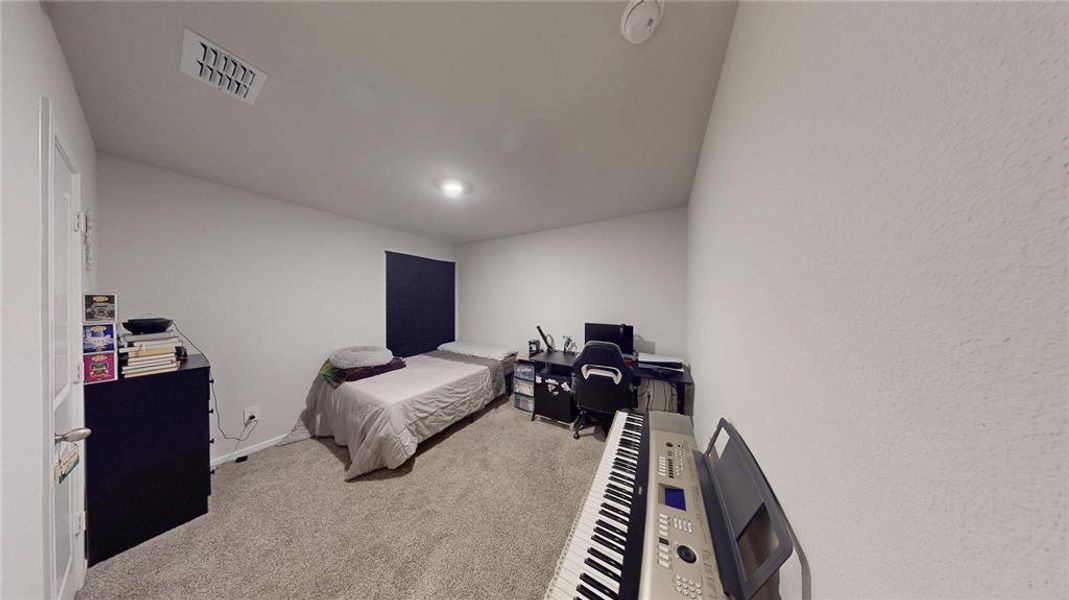 Image quality insufficient for description