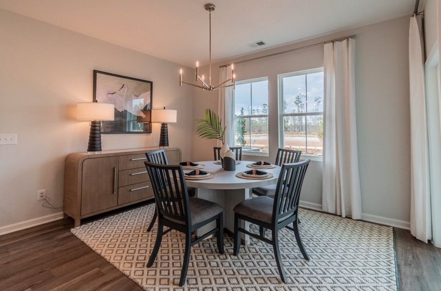 4br New Home in Hardeeville, SC.  - Slide 4