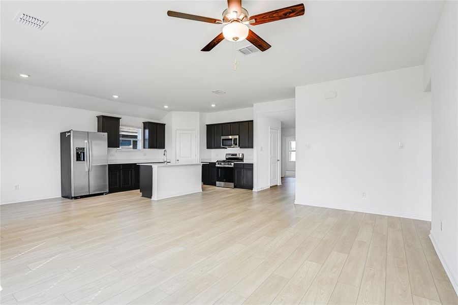 Furnished interior view inside a new home in River Ridge, Crandall (Image 5).