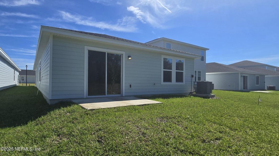 Exterior details and patio area of a home in Kings Preserve, Jacksonville (Image 19). Exterior details and patio area of a home in Kings Preserve, Jacksonville (Image 19).