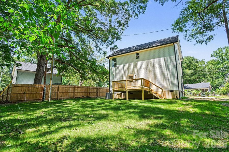 Exterior details and patio area of a home in , Gastonia (Image 16).