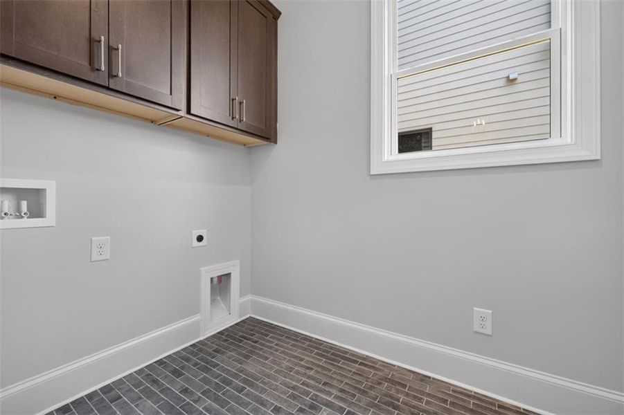 Spacious, unfurnished interior of a new home in , Flowery Branch (Image 65). Spacious, unfurnished interior of a new home in , Flowery Branch (Image 65).