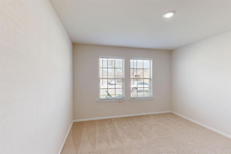 Spacious, unfurnished interior of a new home in Verandah, Royse City (Image 35).