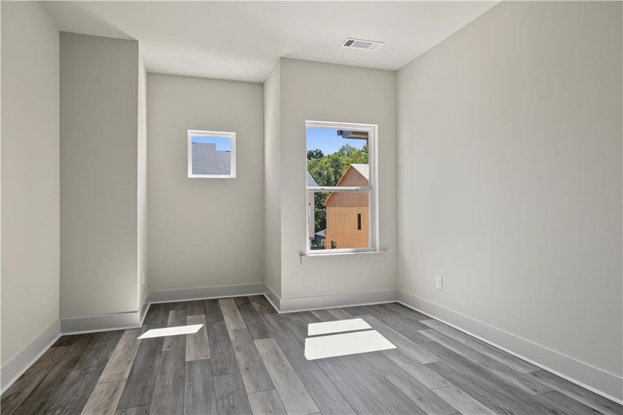 Spacious, unfurnished interior of a new home in , Norcross (Image 16).