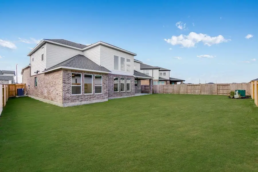 9230 Bossley Park ~ Ready Now 9230 Bossley Park ~ Ready Now